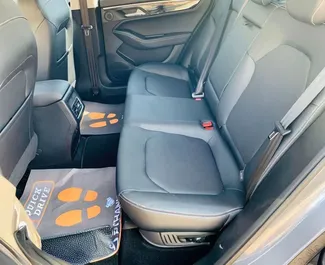 Mitsubishi Xpander 2026 con sistema A trazione anteriore, disponibile a Dubai.