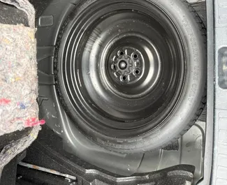 Noleggia Toyota Prius a Tbilisi Aeroporto (TBS) Georgia