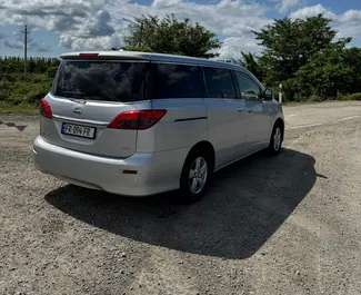Noleggio Nissan Quest. Auto Comfort, Monovolume per il noleggio in Georgia ✓ Cauzione di Deposito di 400 GEL ✓ Opzioni assicurative RCT, SCDW, FDW, Passeggeri, Furto, Giovane.