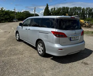 Noleggio auto Nissan Quest 2017 in Georgia, con carburante Benzina e 280 cavalli di potenza ➤ A partire da 165 GEL al giorno.