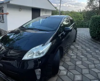 Noleggio auto Toyota Prius #15135 Automatico a Kutaisi, dotata di motore 1,8L ➤ Da Sofio in Georgia.