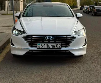 Noleggio auto Hyundai Sonata 2021 in Kazakistan, con carburante Benzina e 194 cavalli di potenza ➤ A partire da 32000 KZT al giorno.