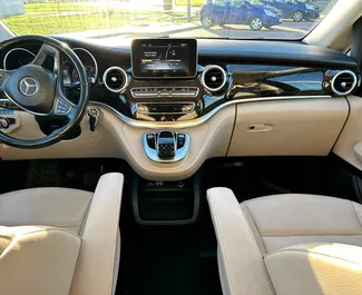 Noleggio Mercedes-Benz V-Class. Auto Premium, Lusso, Monovolume per il noleggio in Bielorussia ✓ Cauzione di Deposito di 267 USD ✓ Opzioni assicurative RCT, CDW.
