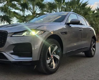 Noleggio auto Jaguar F-PACE #15115 Automatico ad Alicante, dotata di motore 2,0L ➤ Da Yevheniia in Spagna.