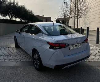 Noleggio auto Nissan Sunny #15234 Automatico all'aeroporto di Baku, dotata di motore L ➤ Da Murat in Azerbaigian.