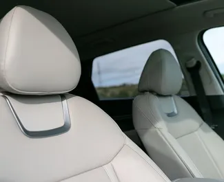 Noleggio Hyundai Tucson. Auto Economica, Comfort, SUV, Crossover per il noleggio in Georgia ✓ Cauzione di Deposito di 400 GEL ✓ Opzioni assicurative RCT, CDW, Furto.