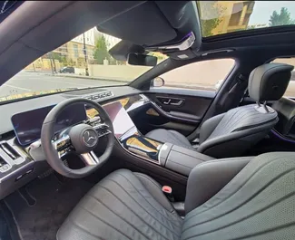 Noleggio auto Mercedes-Benz S-Class 2021 in Azerbaigian, con carburante Benzina e  cavalli di potenza ➤ A partire da 900 AZN al giorno.