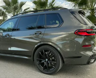 Motore Diesel da 3,0L di BMW X7 2025 per il noleggio ad Alicante.