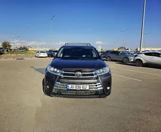 Noleggio auto Toyota Highlander 2019 in Georgia, con carburante Benzina e 280 cavalli di potenza ➤ A partire da 160 GEL al giorno.