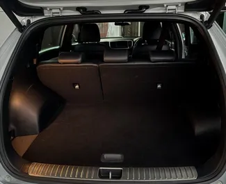 Noleggio auto Kia Sportage 2016 a Mauritius, con carburante Benzina e 130 cavalli di potenza ➤ A partire da 266 USD al giorno.