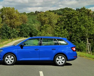 Noleggio auto Skoda Fabia Combi 2019 in Ungheria, con carburante Benzina e 75 cavalli di potenza ➤ A partire da 19 EUR al giorno.