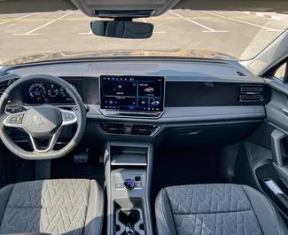 Noleggio auto Volkswagen Tiguan #12264 Automatico a Dubai, dotata di motore 1,4L ➤ Da Sarah negli Emirati Arabi Uniti.