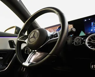 Mercedes-Benz CLA-Class 2025 disponibile per il noleggio a Dubai, con limite di chilometraggio di 250 km/giorno.