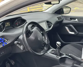 Noleggio Peugeot 308. Auto Comfort per il noleggio in Montenegro ✓ Cauzione di Senza deposito ✓ Opzioni assicurative RCT, CDW.