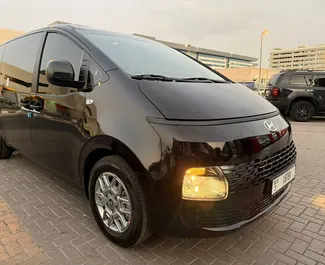 Noleggio auto Hyundai Staria #15333 Automatico a Dubai, dotata di motore L ➤ Da Abbas negli Emirati Arabi Uniti.