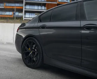 Noleggia BMW 535 a Tbilisi Georgia