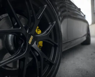 Noleggia BMW 535 a Tbilisi Georgia