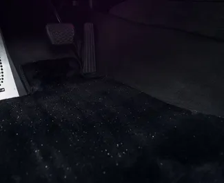 Noleggia BMW 535 a Tbilisi Georgia