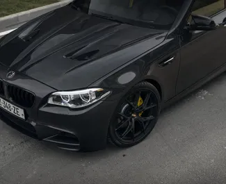 Noleggio auto BMW 535 2016 in Georgia, con carburante Benzina e 306 cavalli di potenza ➤ A partire da 220 GEL al giorno.
