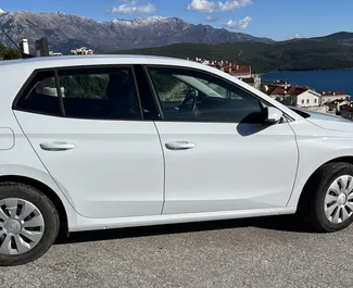 Skoda Fabia 2024 disponibile per il noleggio a Herceg-Novi, con limite di chilometraggio di illimitato.
