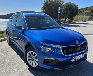 Vista frontale di un noleggio Skoda Kamiq a Herceg-Novi, Montenegro ✓ Auto #15456. ✓ Cambio Automatico TM ✓ 0 recensioni.