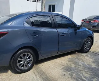 Noleggio auto Mazda 2 2023 in Thailandia, con carburante Benzina e 100 cavalli di potenza ➤ A partire da 826 THB al giorno.