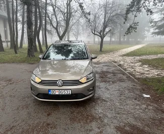 Volkswagen Golf Sportsvan 2019 disponibile per il noleggio a Budva, con limite di chilometraggio di illimitato.