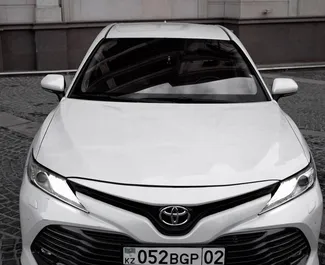 Noleggio Toyota Camry. Auto Comfort, Premium per il noleggio in Kazakistan ✓ Cauzione di Senza deposito ✓ Opzioni assicurative RCT, Senza deposito.