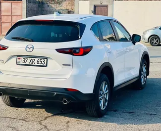 Noleggio auto Mazda CX-5 2024 in Armenia, con carburante Benzina e 190 cavalli di potenza ➤ A partire da 80 USD al giorno.