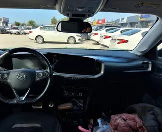 Noleggio auto Opel Mokka 2023 in Turchia, con carburante Benzina e 115 cavalli di potenza ➤ A partire da 48 USD al giorno.
