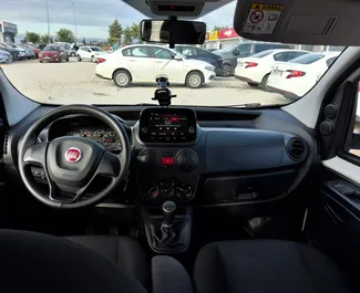 Noleggio Fiat Fiorino. Auto Economica, Comfort, Monovolume per il noleggio in Turchia ✓ Cauzione di Deposito di 300 USD ✓ Opzioni assicurative RCT, CDW, FDW, Furto.