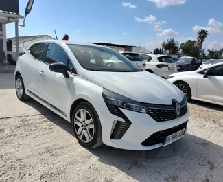 Noleggio Renault Clio 5. Auto Economica per il noleggio in Turchia ✓ Cauzione di Deposito di 300 USD ✓ Opzioni assicurative RCT, CDW, SCDW, FDW, Furto.