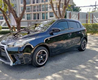 Noleggio auto Toyota Yaris 2022 in Thailandia, con carburante Benzina e 94 cavalli di potenza ➤ A partire da 826 THB al giorno.