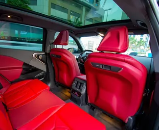 BMW X3 2026 con sistema A trazione integrale, disponibile a Dubai.