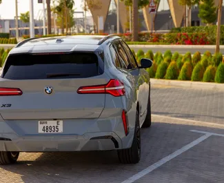 Noleggio BMW X3. Auto Comfort, Premium, Crossover per il noleggio negli Emirati Arabi Uniti ✓ Cauzione di Senza deposito ✓ Opzioni assicurative RCT, SCDW, FDW, Passeggeri, Furto, Senza deposito.