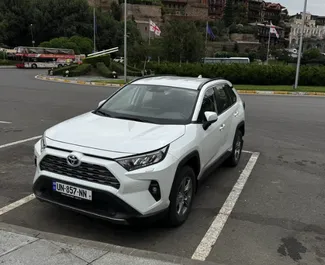 Noleggio auto Toyota Rav4 2024 in Georgia, con carburante Ibrido e 180 cavalli di potenza ➤ A partire da 140 GEL al giorno.