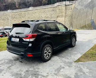 Subaru Forester 2019 con sistema A trazione integrale, disponibile a Tbilisi.