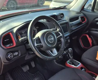 Motore Benzina da 2,4L di Jeep Renegade 2018 per il noleggio a Kutaisi.
