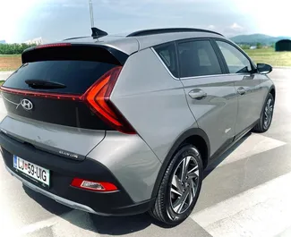Noleggio Hyundai Bayon. Auto Economica, Comfort, Crossover per il noleggio in Slovenia ✓ Cauzione di Deposito di 300 EUR ✓ Opzioni assicurative RCT, Passeggeri, All'estero, Giovane.