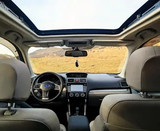 Motore Benzina da 2,5L di Subaru Forester 2015 per il noleggio a Tbilisi.