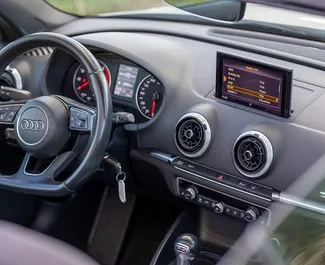 Interni di Audi A3 Cabrio in affitto in Montenegro. Un'ottima auto da 5 posti con cambio Automatico.