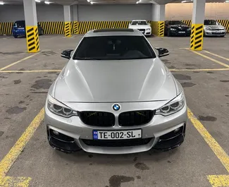 Motore Benzina da 2,0L di BMW 420i Gran Coupe 2015 per il noleggio a Tbilisi.