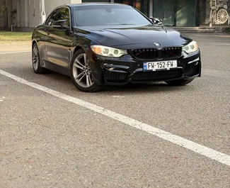 Motore Benzina da 2,0L di BMW 428i Cabrio 2015 per il noleggio a Tbilisi.