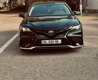 Motore Benzina da 2,5L di Toyota Camry 2020 per il noleggio a Tbilisi.