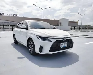 Noleggio auto Toyota Yaris Ativ #15790 Automatico all'aeroporto di Phuket, dotata di motore 1,2L ➤ Da Giulia in Thailandia.