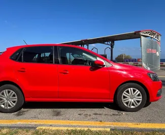 Noleggio Volkswagen Polo. Auto Economica per il noleggio in Grecia ✓ Cauzione di Senza deposito ✓ Opzioni assicurative RCT, CDW, Passeggeri, Furto.
