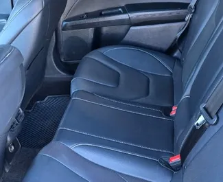 Motore Ibrido da 2,0L di Ford Fusion Sedan 2020 per il noleggio a Tbilisi.