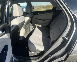 Noleggio Hyundai Tucson. Auto Economica, Comfort, SUV, Crossover per il noleggio in Georgia ✓ Cauzione di Senza deposito ✓ Opzioni assicurative RCT, SCDW, FDW, Passeggeri, Furto.