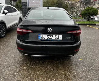 Noleggio Volkswagen Jetta. Auto Economica, Comfort per il noleggio in Georgia ✓ Cauzione di Senza deposito ✓ Opzioni assicurative RCT, SCDW, FDW, Passeggeri, Furto.