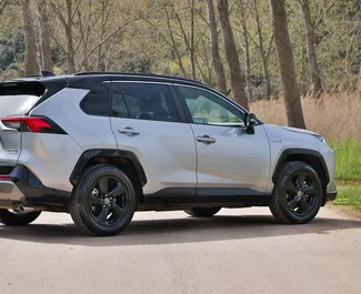 Noleggio Toyota Rav4. Auto Comfort, SUV, Crossover per il noleggio in Montenegro ✓ Cauzione di Deposito di 500 EUR ✓ Opzioni assicurative RCT, All'estero.